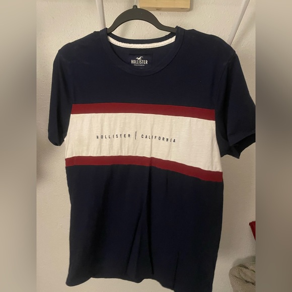 Hollister shirt - Picture 1 of 2